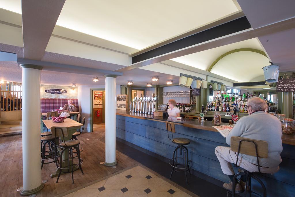 Crown Hotel Stamford Eksteriør billede